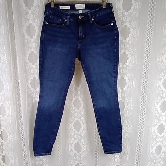 Universal Thread Women's Stretch Jeans Size 6/28S - Picture 1 of 13